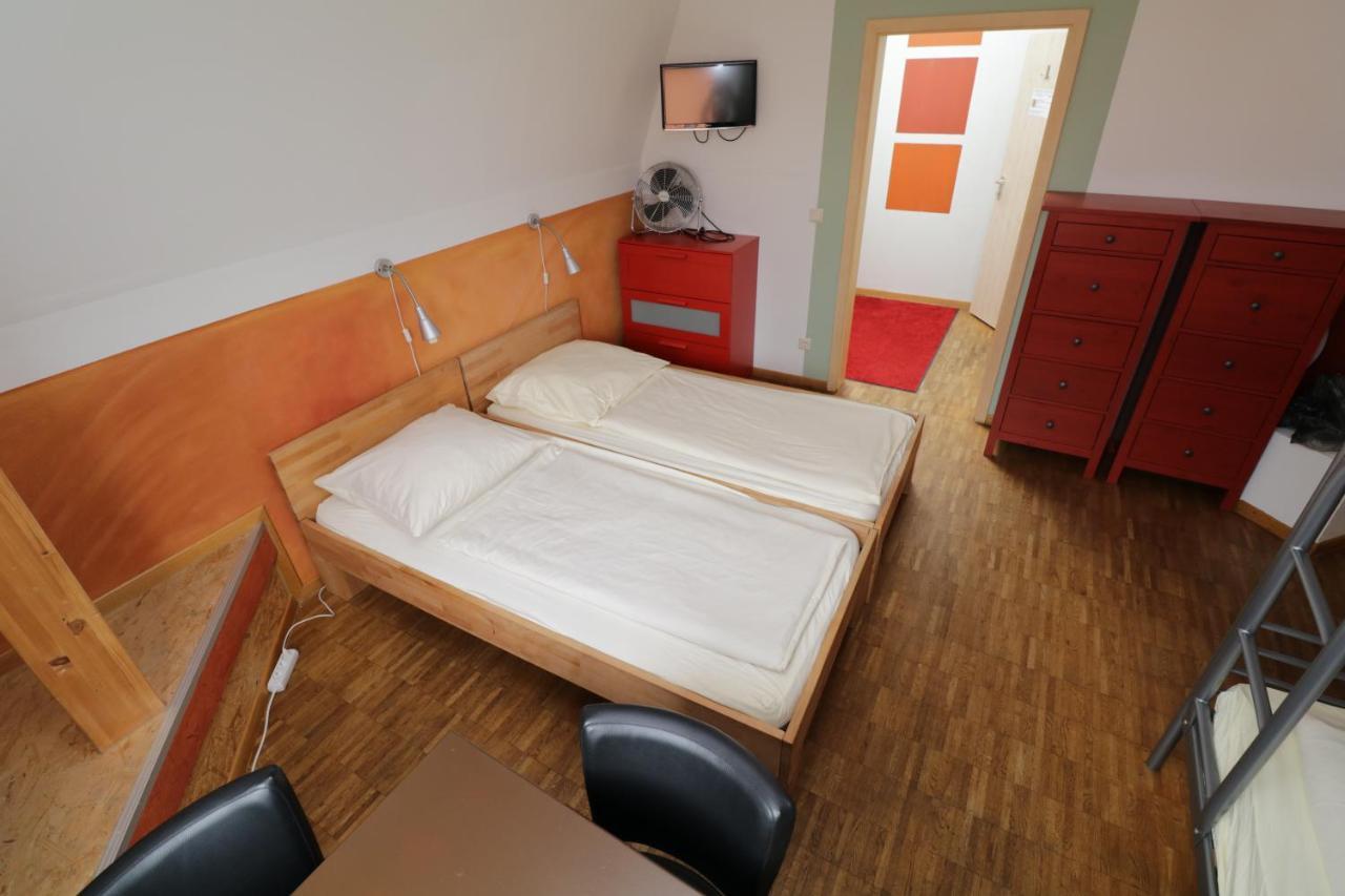 Alex 30 Hostel Stuttgart